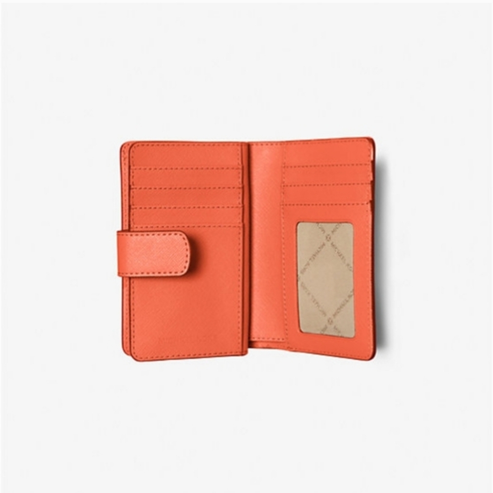 Micheal Kors Medium Crossgrain Leather Wallet in Red Clay NWT - Picture 3 of 4